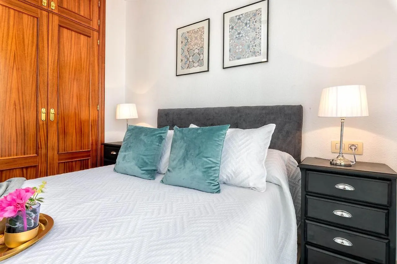 Wintowinrentals - La Estancia Free Parking Malaga Hiszpania